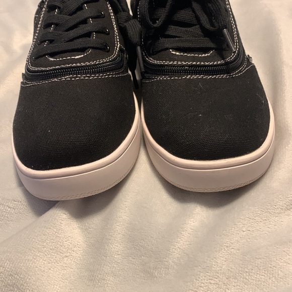 BILLY Footwear Sneaker II black canvas zip on zip off size 9 - Picture 4 of 7